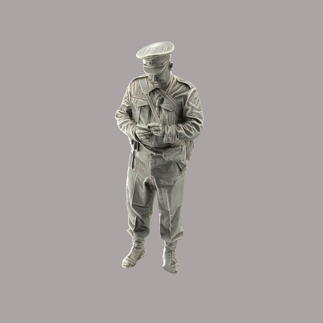 132s-0001 WW2 Military Policeman Figure