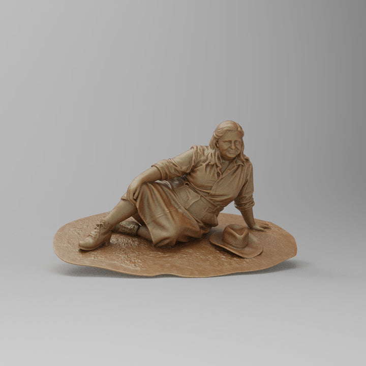 SW8175 Farm Girl Having a Rest