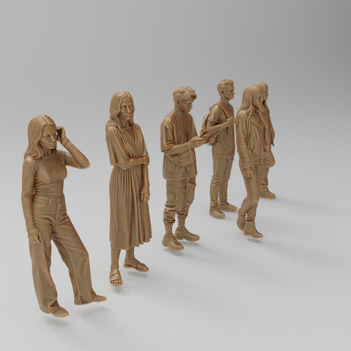 SW4374 Standing Passengers Group 3