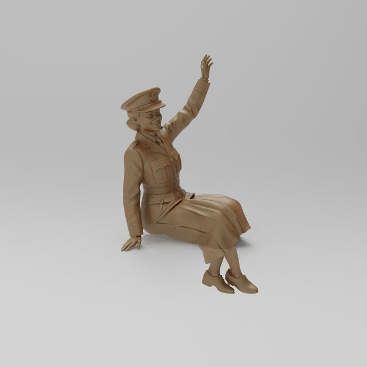 SW1154B WW2 Military Girl Sitting/Waving