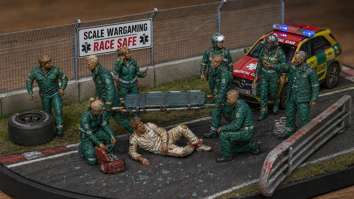 WOSC999 - Trackside Recue Crew - Injured Driver
