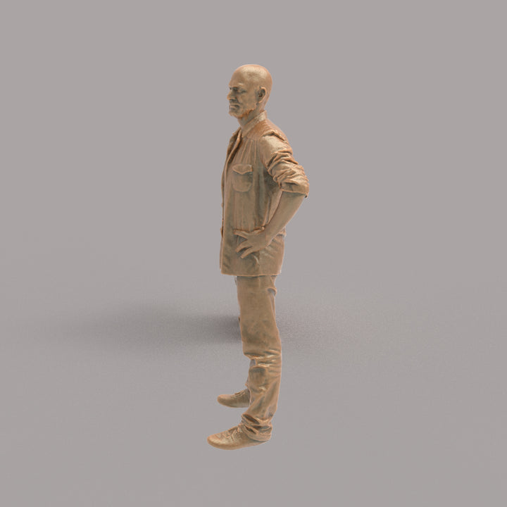 MM4310 Older Male hands on Hips