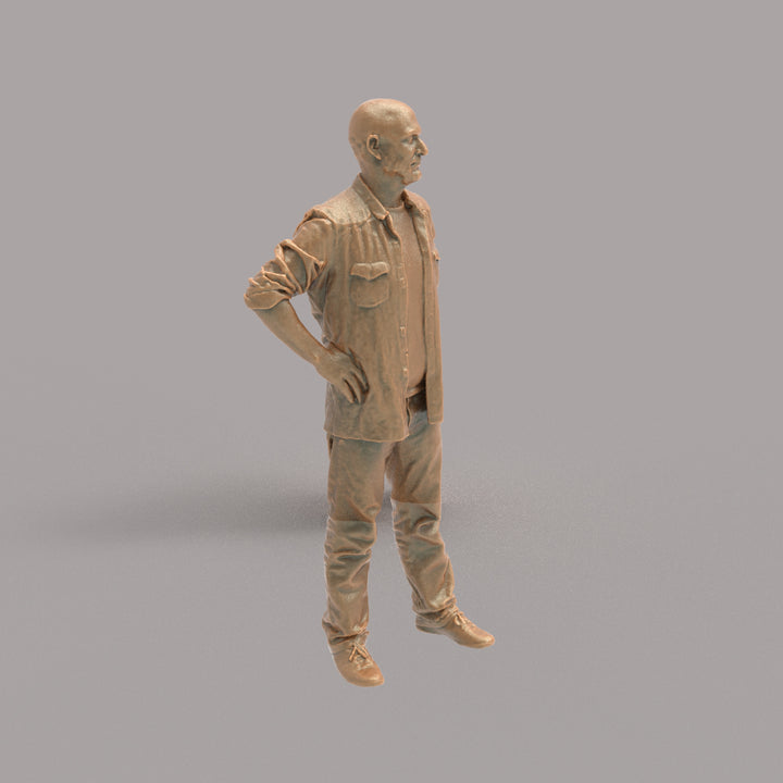 MM4310 Older Male hands on Hips