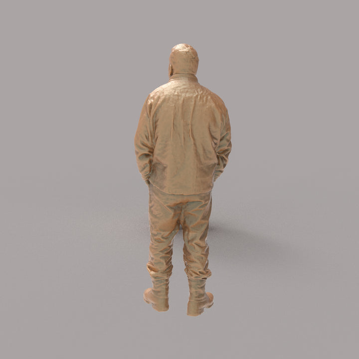 MM4318 Male Watching people