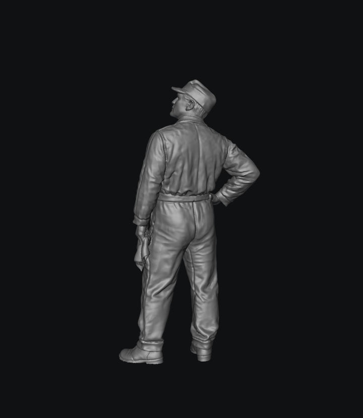 SW8244 WW2 Allied Air Force Ground Crew Looking Up