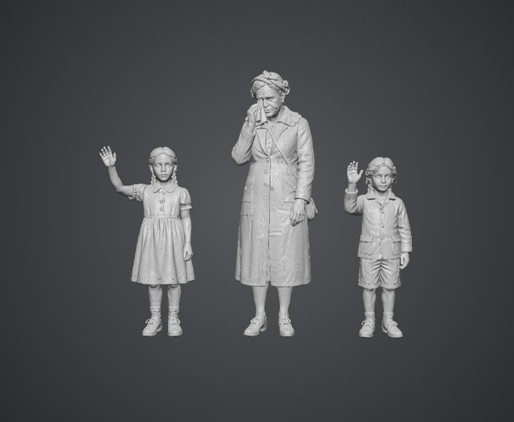SW8268 1940 Upset Mum and Children Waving Goodbye