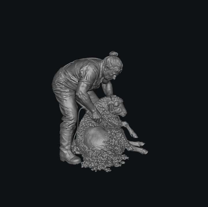 SW9502 Female Farmer Sheering Sheep