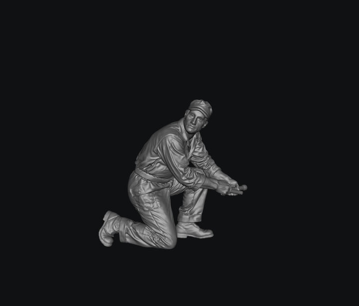 SW9282 WW2 Allied Ground Crew - Mechanic 1
