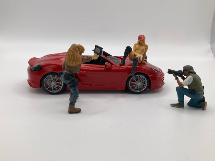 WOSC 013 - Story Scene - 718 Spyder Centerfold - The Cover Shoot Scene