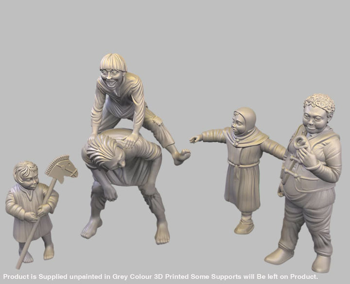 GM006 Medieval Village Scenes - Children Medieval Figure