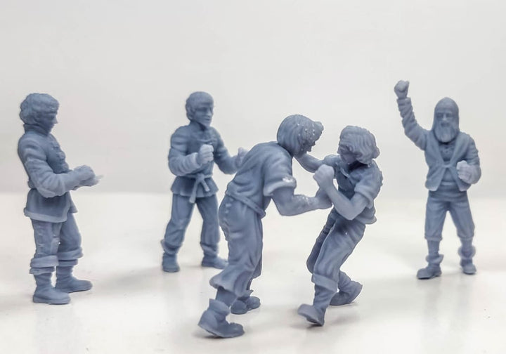 GM021 Medieval Village Scenes - Villagers Fighting Medieval Figure