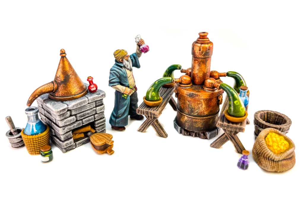 GM028 Medieval Village Scenes - Village Distillery Medieval Figure