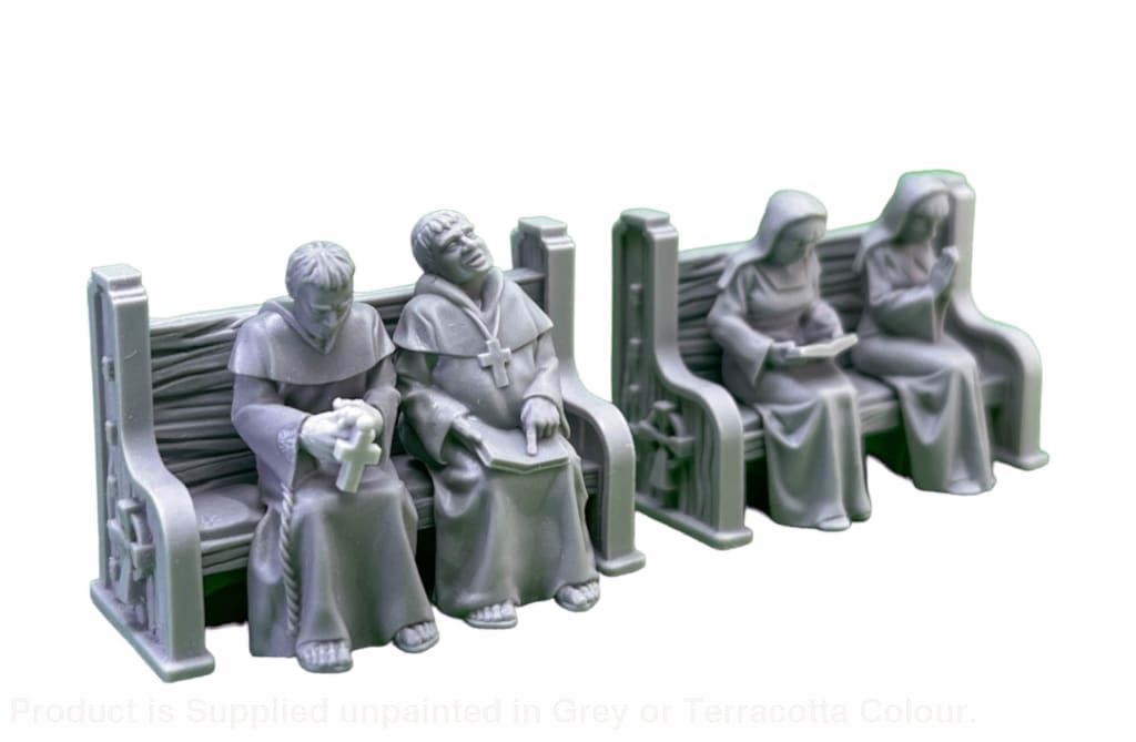 GM031 Medieval Village Scenes - Village Clergy Praying Medieval Figure