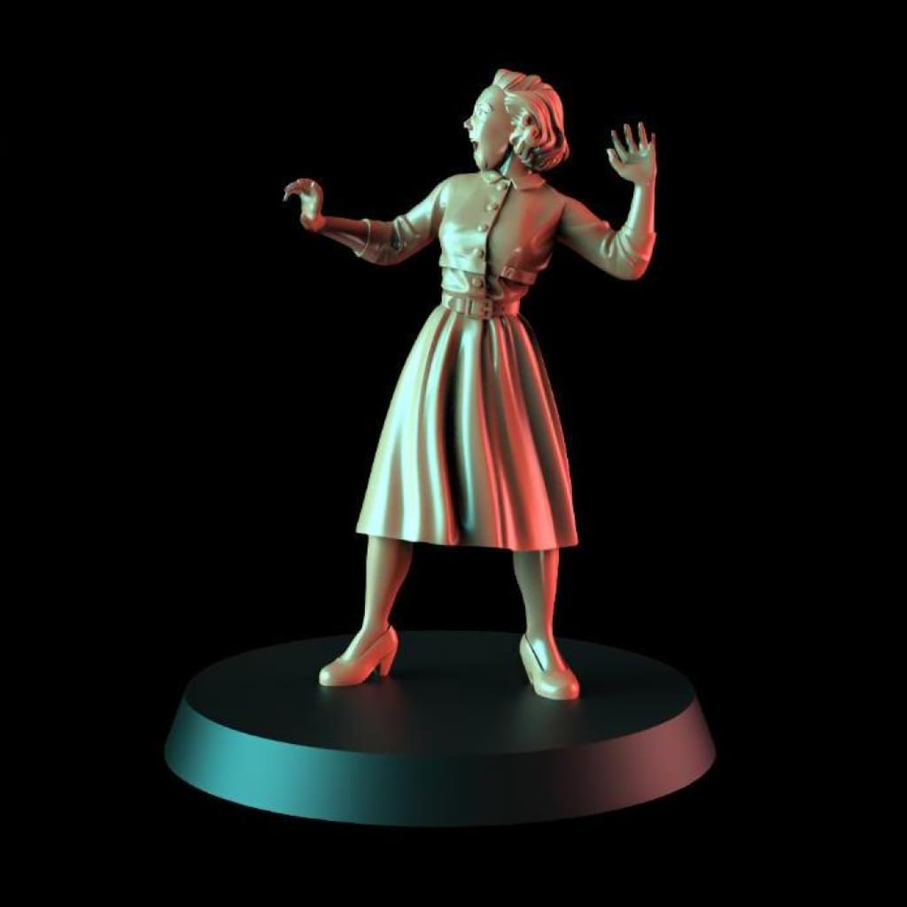 Mm1043 Vera Looking Scared Figure