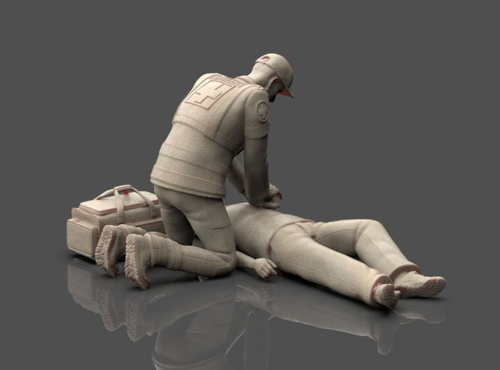 MM1226 Ambulance Crew and Casualty Figure