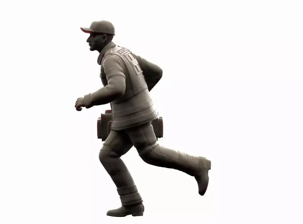 MM1307 Ambulance Crew Running Figure