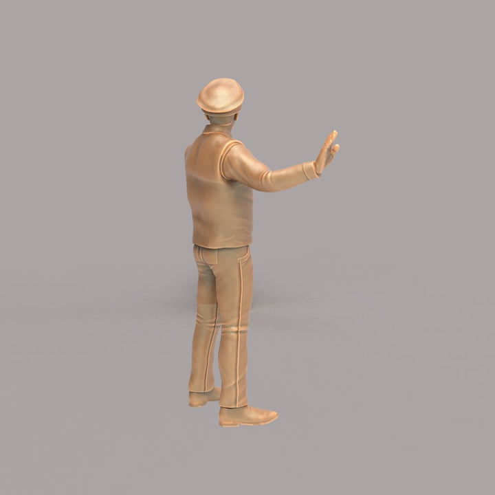 MM173 Traffic Policeman Directing Traffic Figure