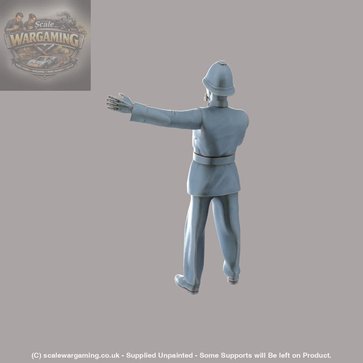 MM2024 1900-1950 Policeman directing traffic Figure