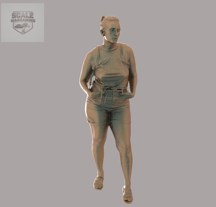 MM2061 Girl ready for the beach Figure