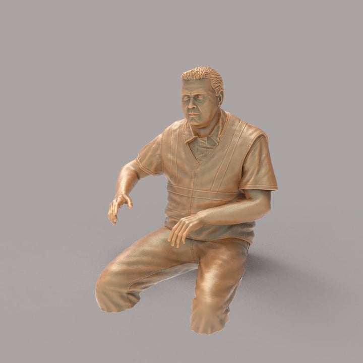 MM2136A Modern Train/Truck Legs Cut driver in HI Vis Figure