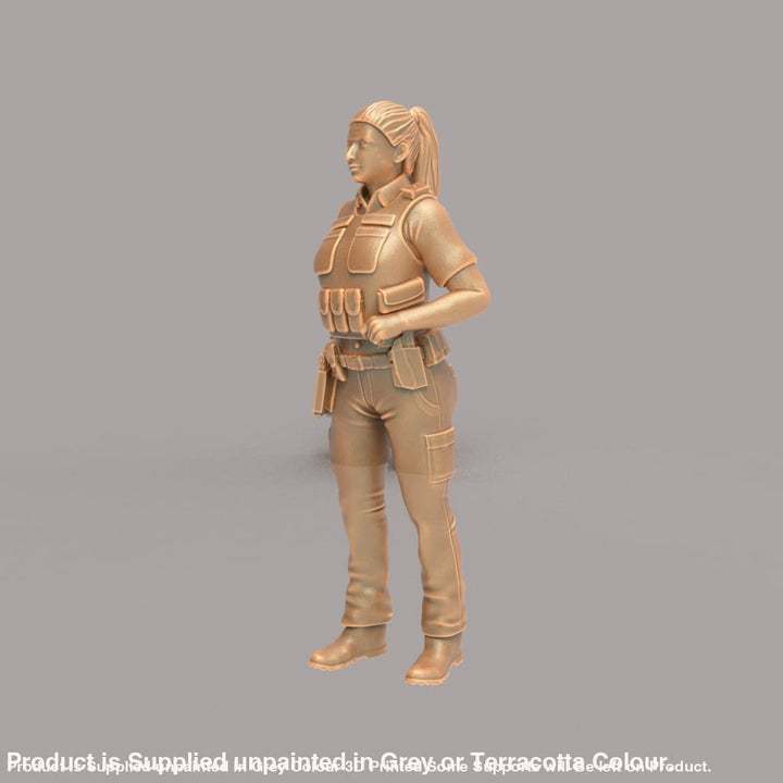 MM264 Female Police Officer Figure