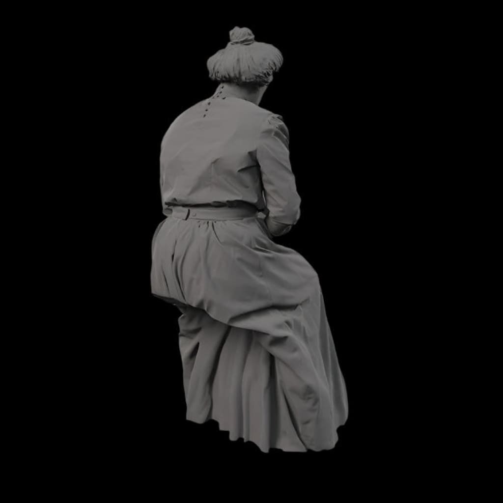 132s-0128 Victorian/Edwardian Lady Reading Book Figure