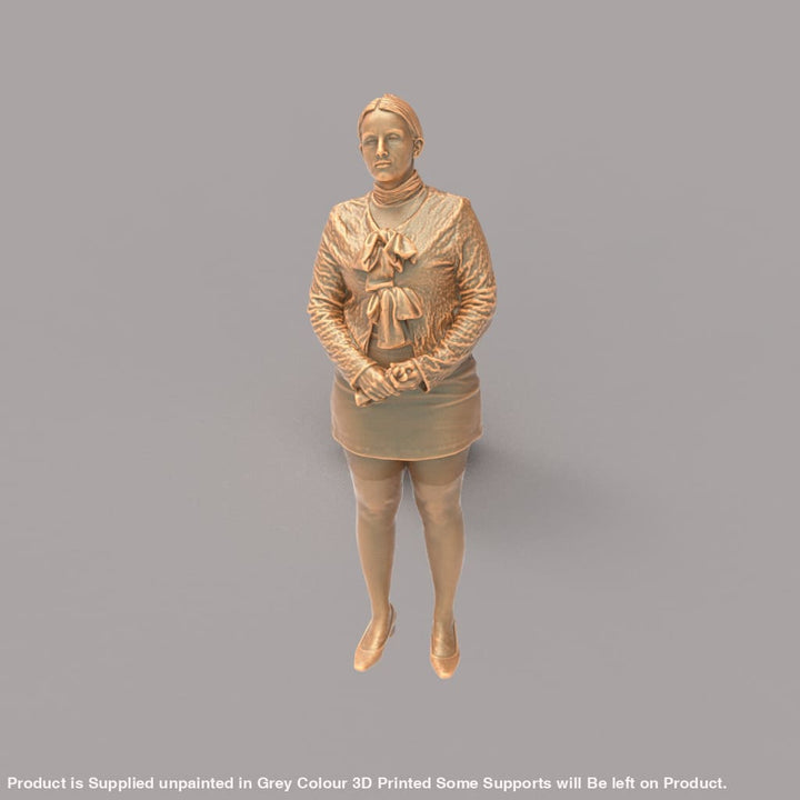 MM4162 Young Office Girl Figure