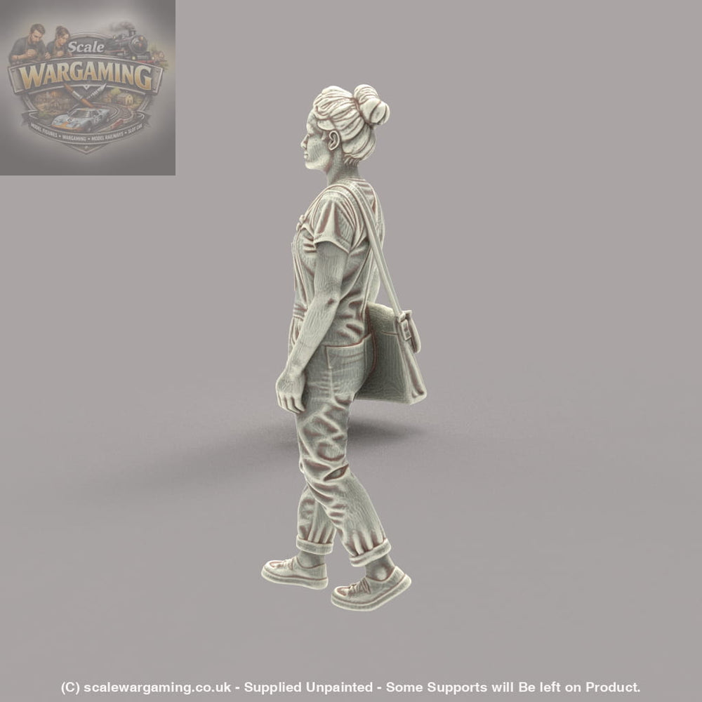 MM4181 Female Walking Figure