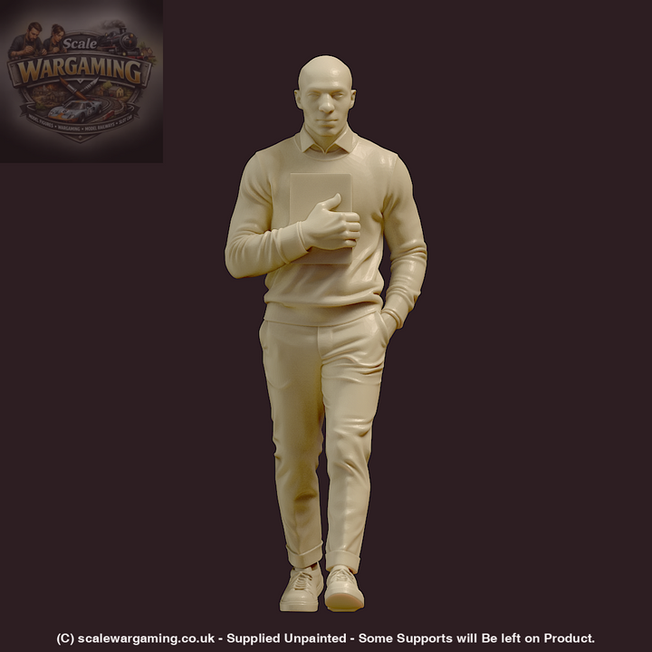 MM4188 Bald Male Walking Figure