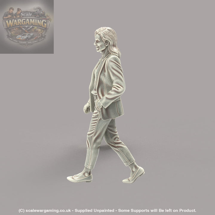MM4189 Female Office Worker Figure