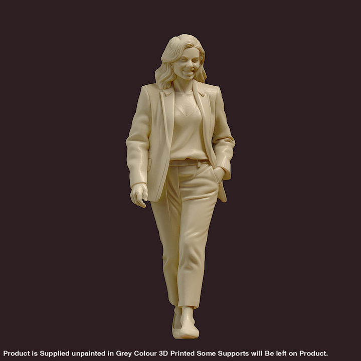 MM4189 Female Office Worker Figure