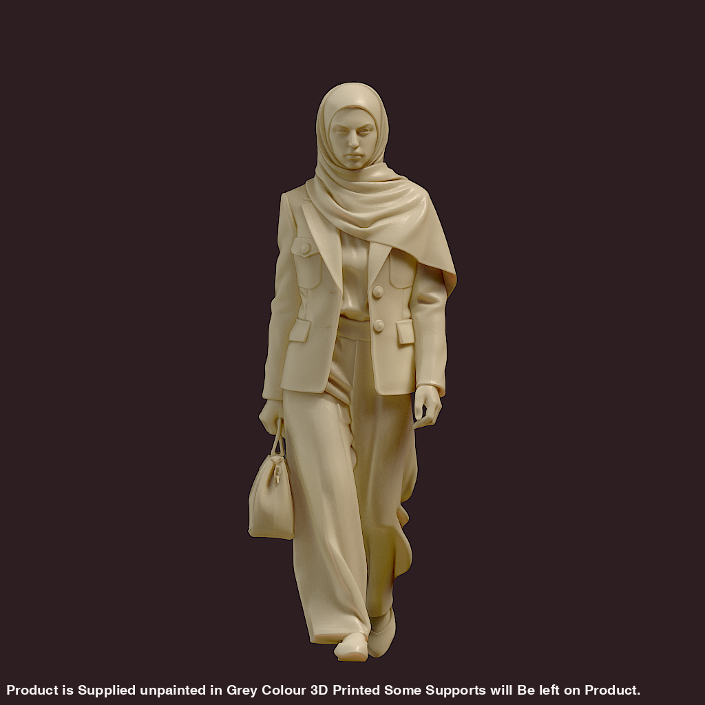 MM4192 Female Wearing Head Scarf Figure