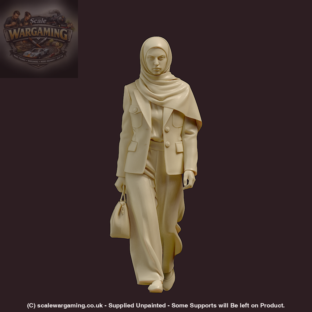 MM4192 Female Wearing Head Scarf Figure