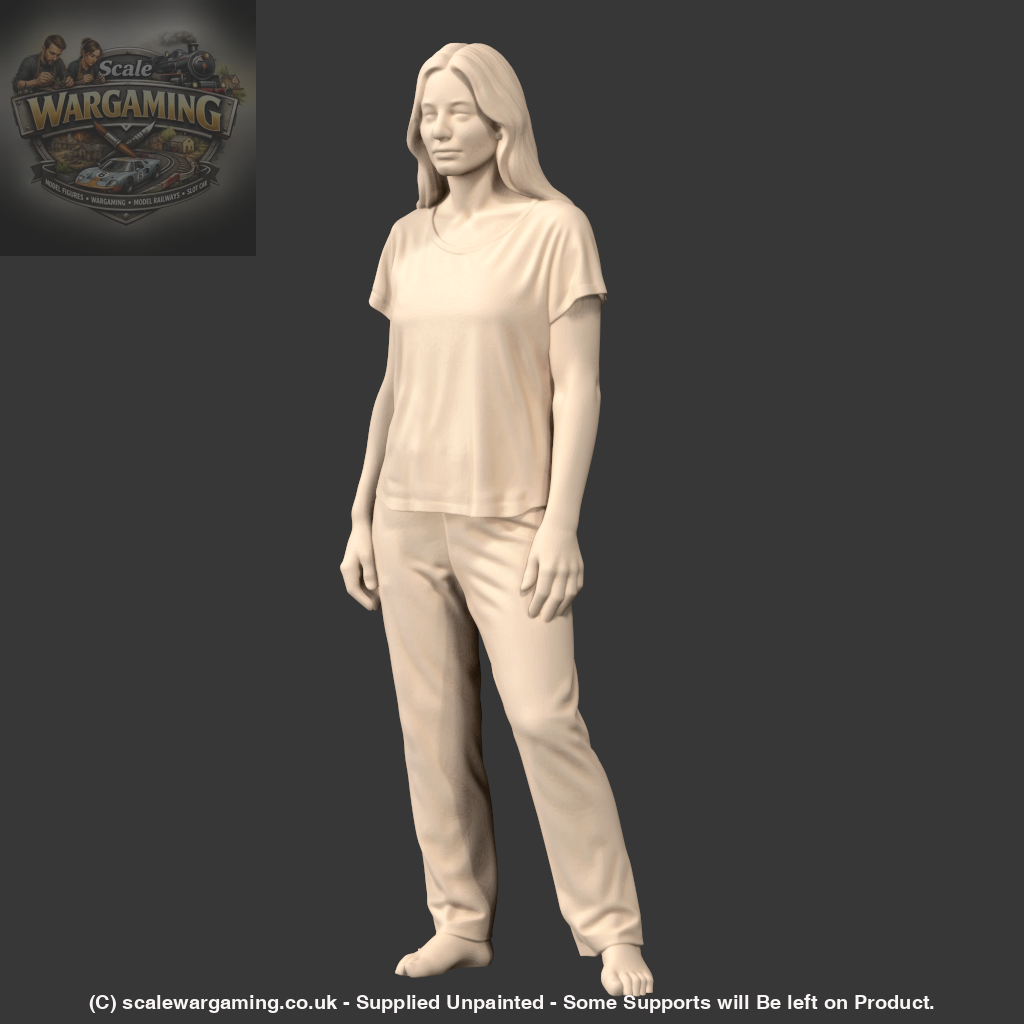MM4231 Female in PJ’s - Figure
