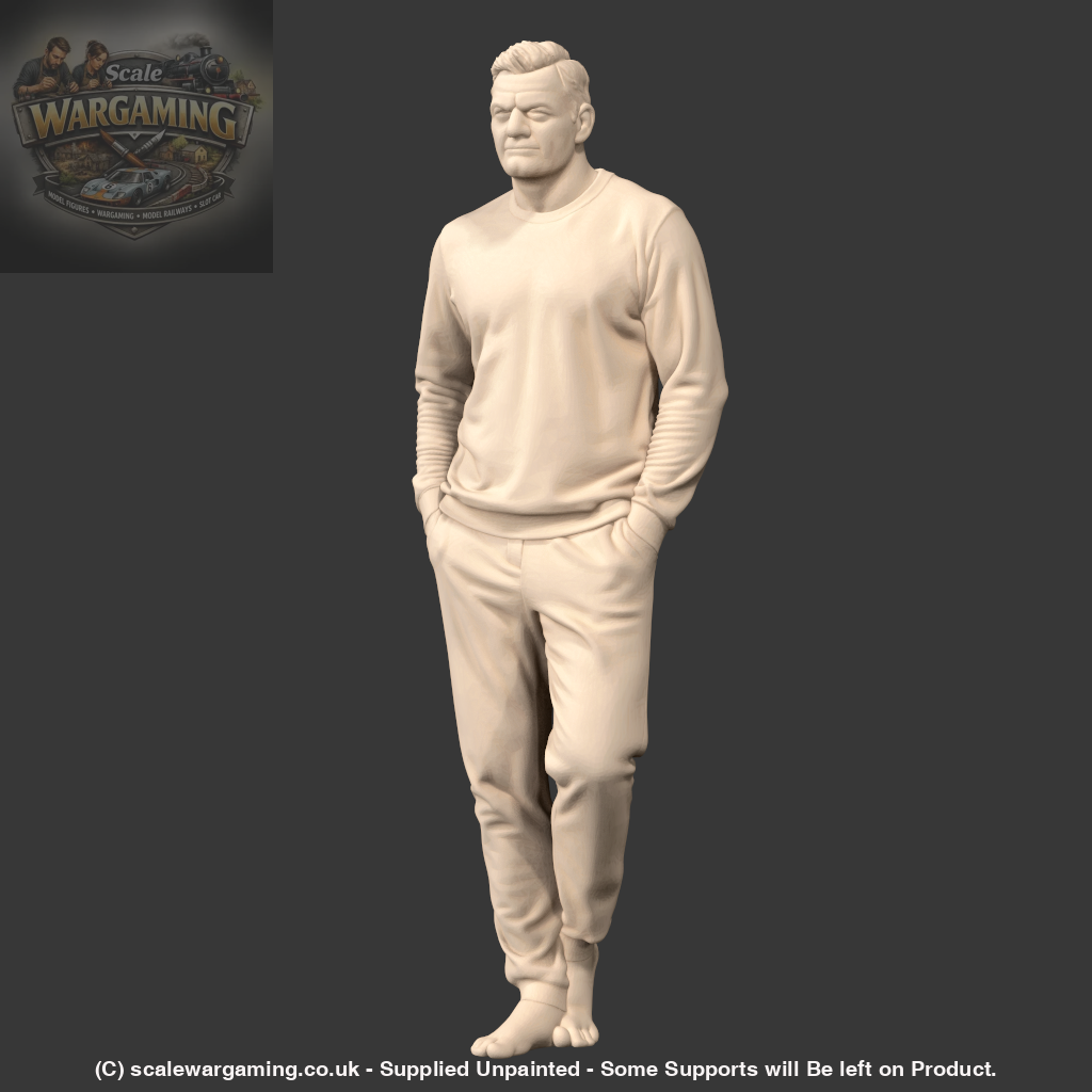 MM4240 Male wearing PJ’s - Figure