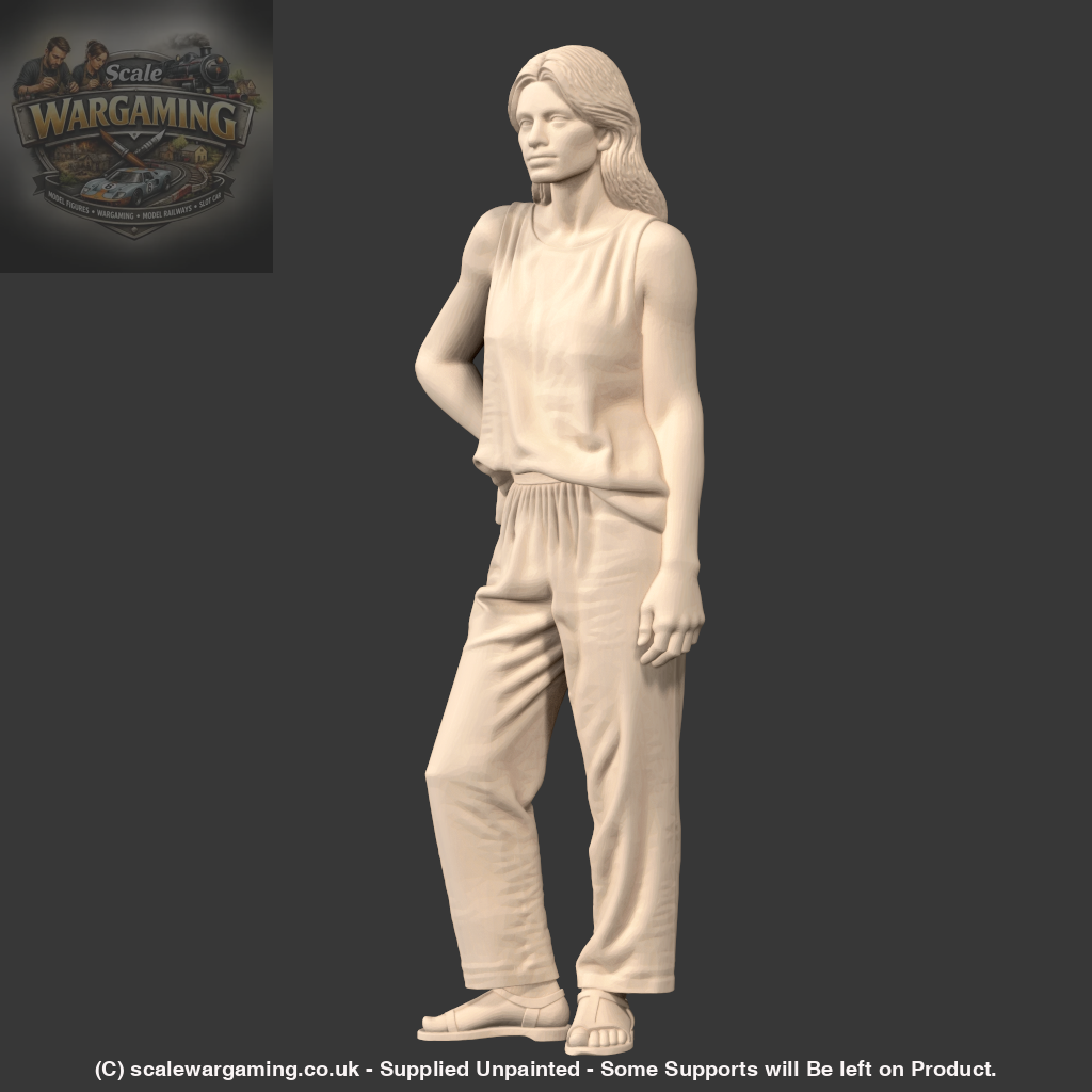 MM4245 Female in PJ’s - Figure