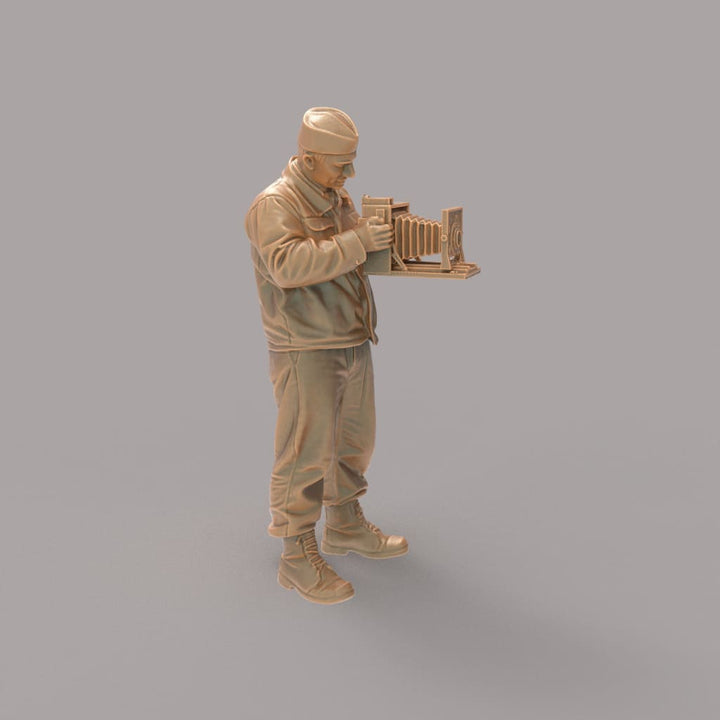MM4281 WW2 Combat Photographer A Figure