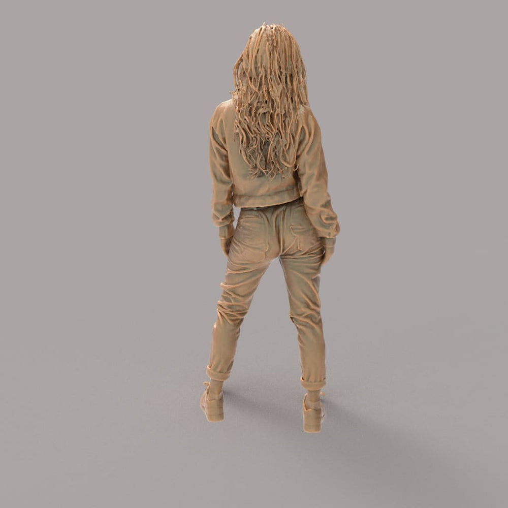 MM4283 Young Female Teen Figure