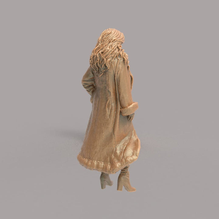 MM4288 Female Wearing Fur Coat Figure