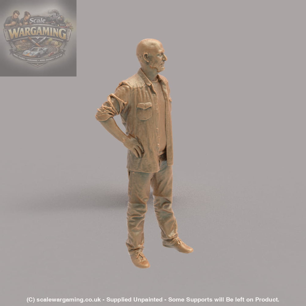 MM4310 Older Male hands on Hips - Figure