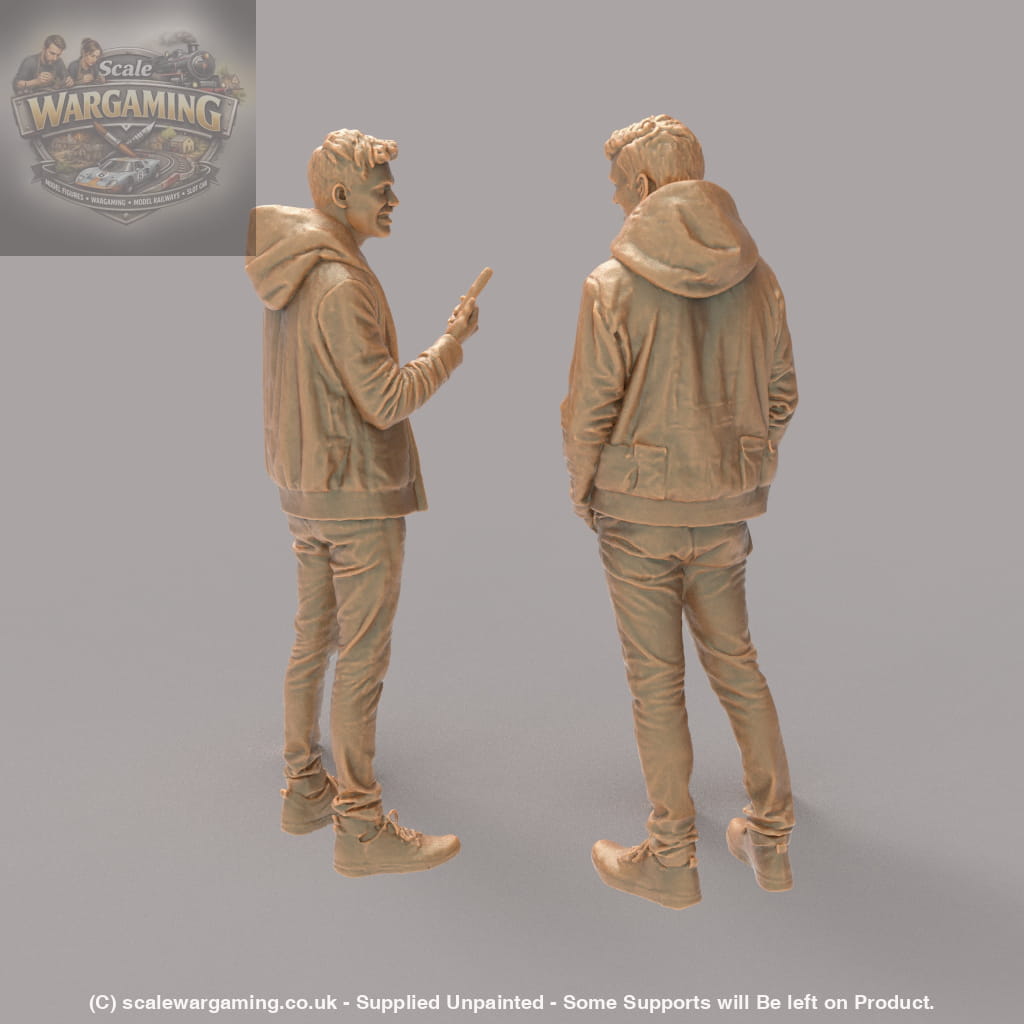 MM4312 2 Males Talking about Life - Figure