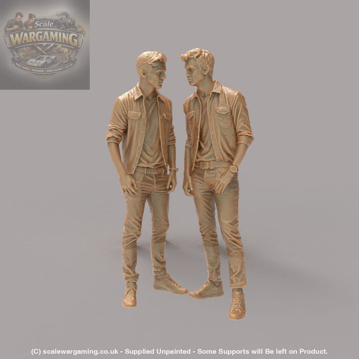 MM4313 Males Talking about Life - Figure