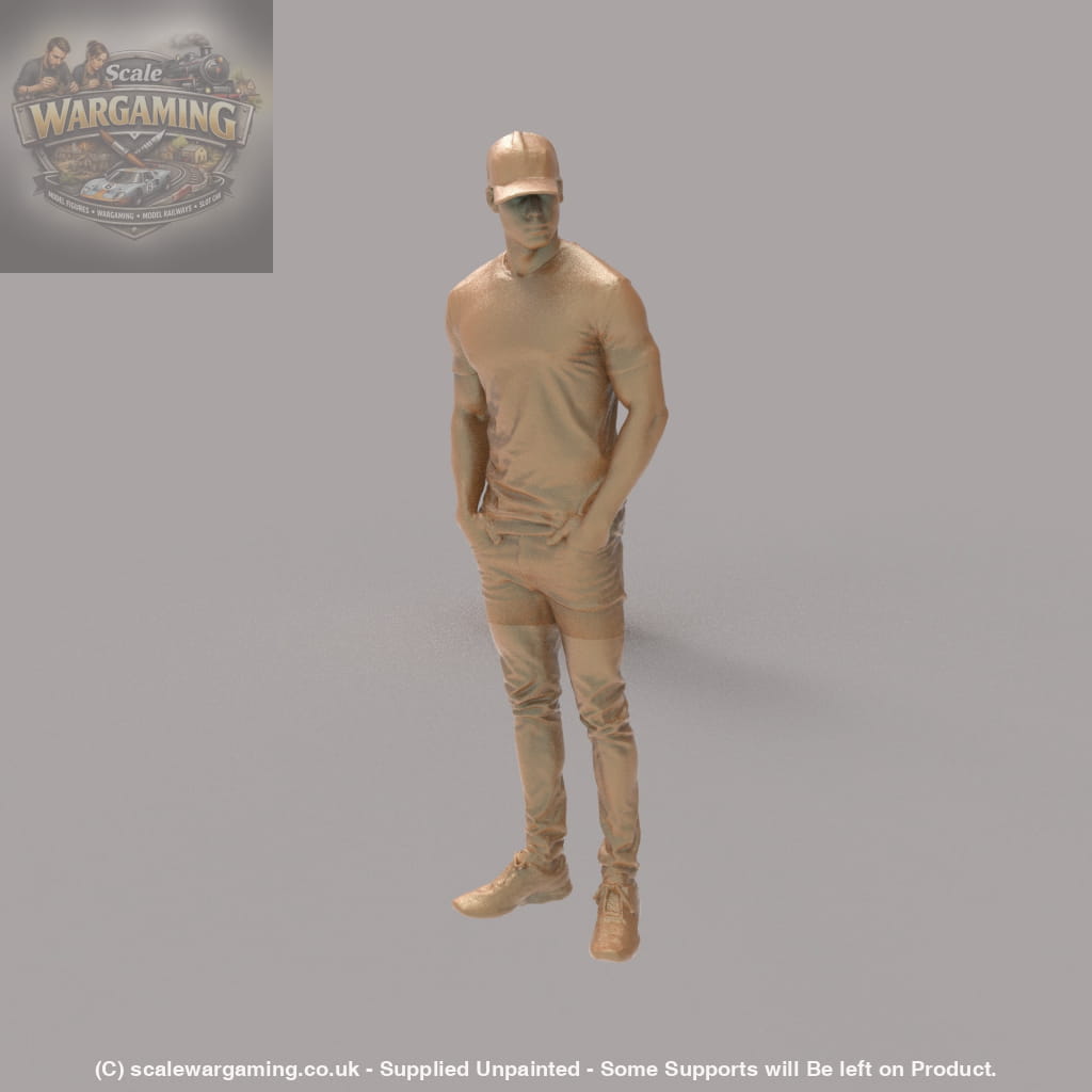 MM4316 Young Male tshirt and Cap - Figure