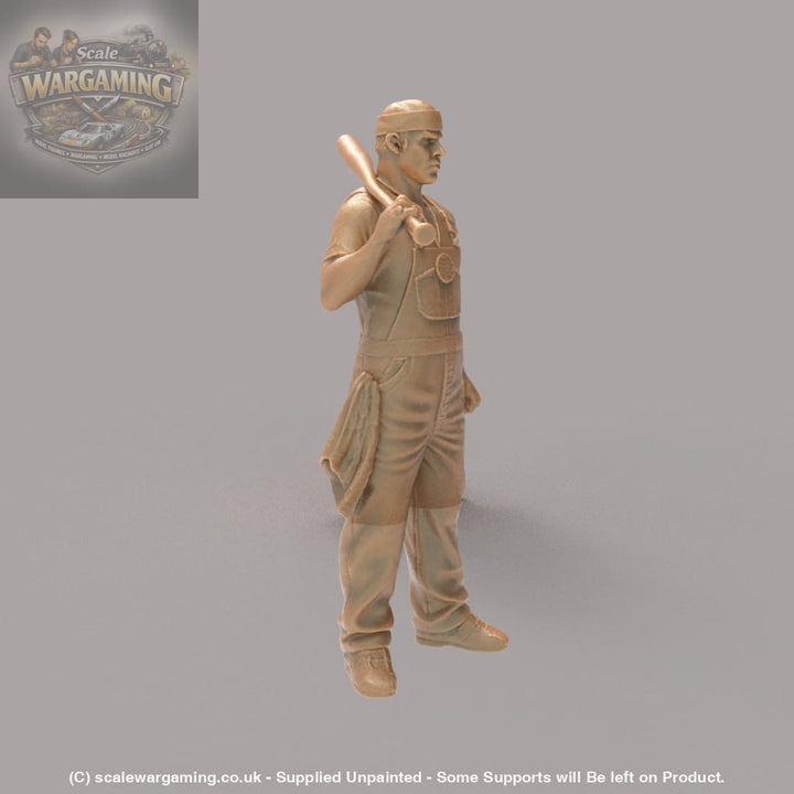 MM4317 Male with Baseball Bat - Figure
