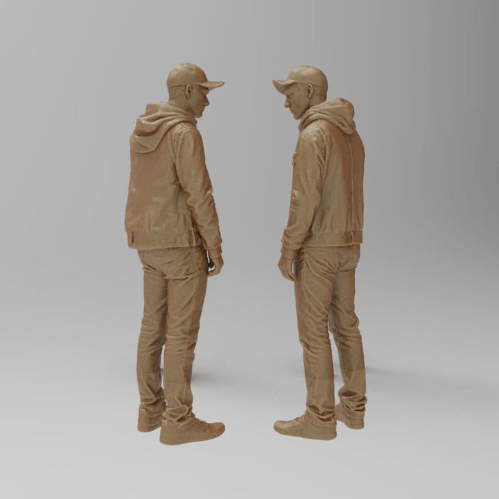 MM4325 2 Young Lads Chatting Figure