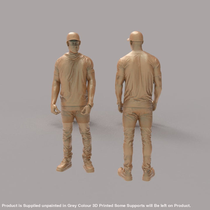 MM4327 2 Males Chatting Figure