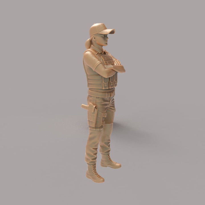 MM4330 Female Security Figure