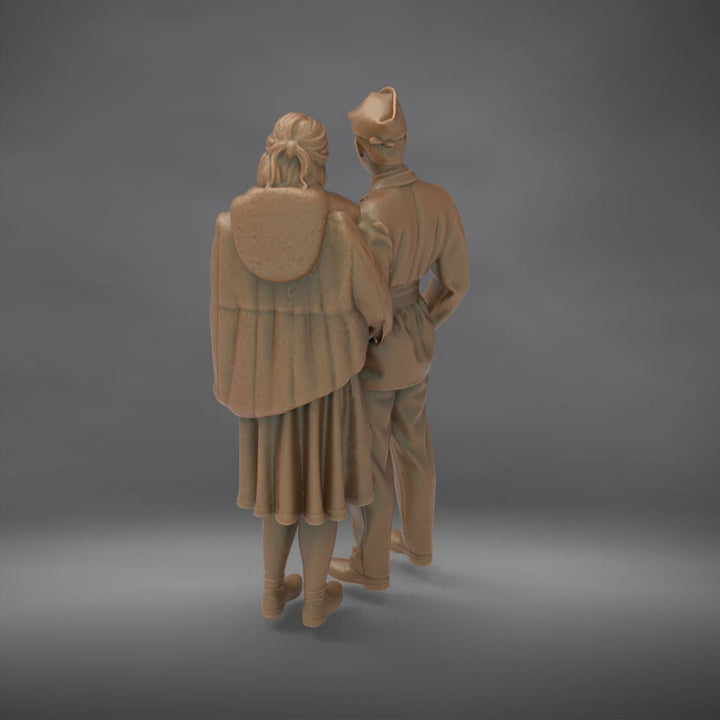 MM4360 WW2 Pilot and Girlfriend Figure