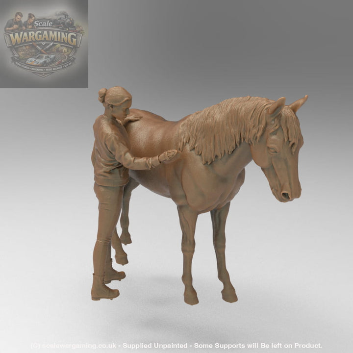 MM4362 Girl Grooming Horse Figure