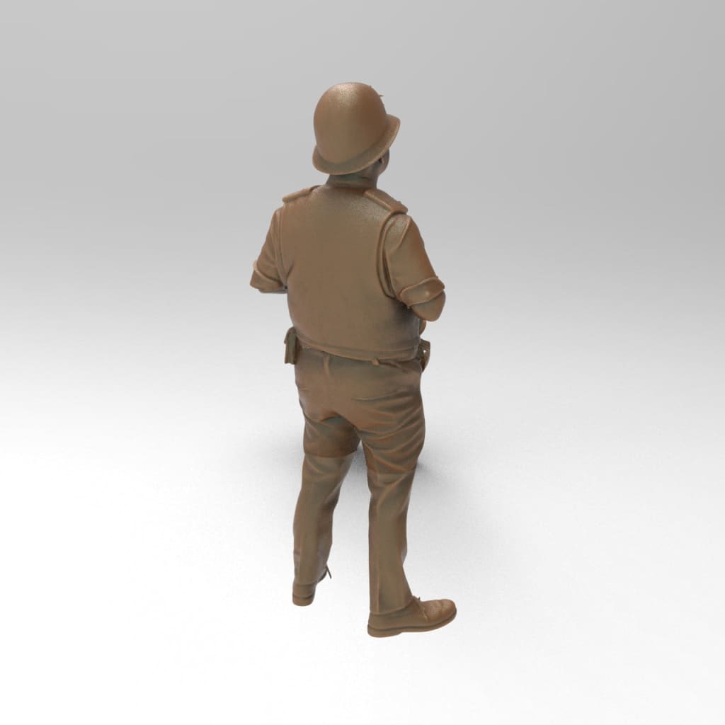 MM4369 Modern UK Policeman Figure